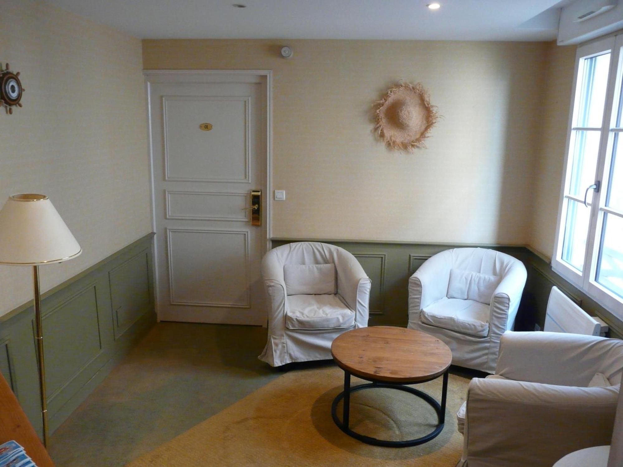 Le Querrien Hotell Cancale Eksteriør bilde