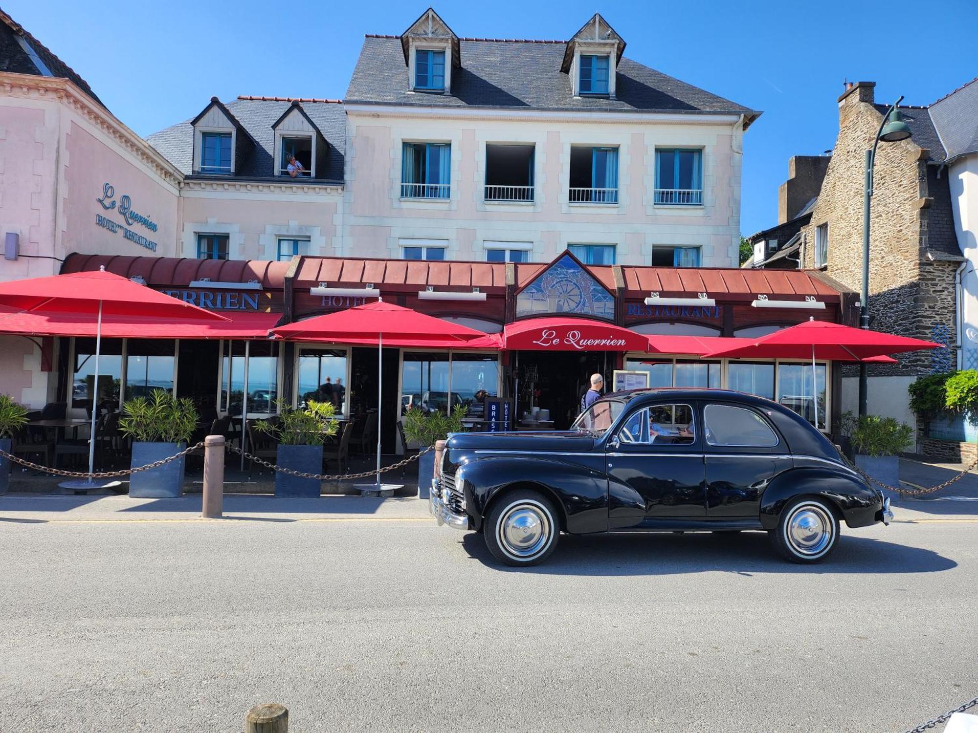 Le Querrien Hotell Cancale Eksteriør bilde