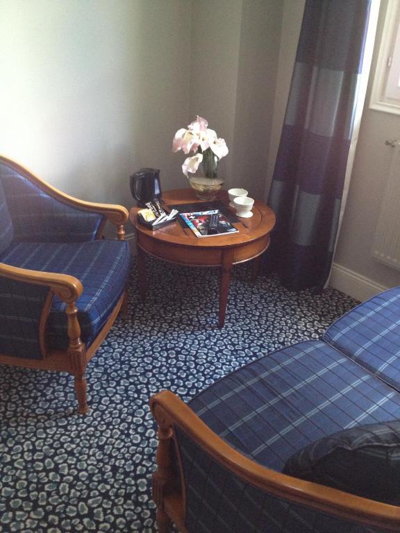 Le Querrien Hotell Cancale Rom bilde